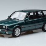BMW BMW 325i E30 Touring Zelen Metalik Norev 1:18 1:18 Kovina