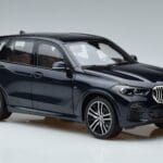 BMW BMW X5 G05 SUV Moder Norev 1:18 1:18 Kovina