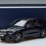 BMW BMW X5 G05 SUV Moder Norev 1:18 1:18 Kovina
