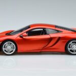 McLaren McLaren MP4-12C Kupe S Stigom Top Gear Figurica Minichamps 1:18 1:18 Kovina