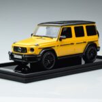 Mercedes Mercedes AMG G63 W463 Rumen MotorHelix 1:18 1:18 Smola