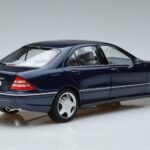Mercedes Mercedes AMG S55 W220 Sedan Moder Norev 1:18 1:18 Kovina