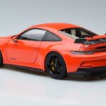 Porsche Porsche 911 992 GT3 Coupe Oranžen Norev 1:18 1:18 Kovina