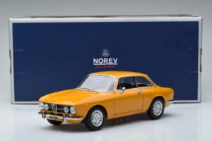 Alfa Romeo 1750 GTV Rumen Norev 1:18 187910 Kovina – slika 7 od 7