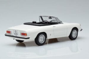 Alfa Romeo 2000 Spider Bel Norev 1:18 187882 Kovina – slika 2 od 7