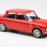 Alfa Romeo Giulia Nuova Super Rdeč Custom Wheels MCG 1:18 - image 4 of 6