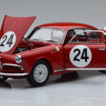Alfa Romeo Giulietta SV #24 Targa Florio 1958 Kyosho 1:18 - image 2 of 9
