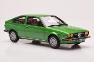 Alfa Romeo Alfasud Sprint Zelena Otto 1:18 OT1043 Smola – slika 4 od 6