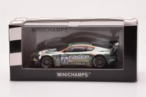 Aston Martin DBRS9 BMS Scuderia Italia #23 Zani / Mugelli FIA GT3 European Championship Spa 2006 Minichamps 1:43 400061323 Ko – slika 4 od 4