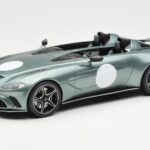 Aston Martin V12 Speedster Zelen Metallic GT Spirit 1:18