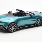 Aston Martin V12 Vantage Roadster Tayos Turkizna Zelena GT Spirit 1:18 - image 2 of 6