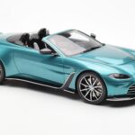 Aston Martin V12 Vantage Roadster Tayos Turkizna Zelena GT Spirit 1:18 - image 4 of 6