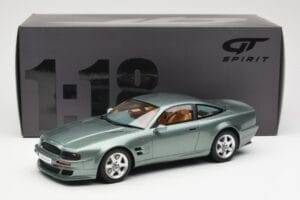 Aston Martin V8 Vantage Zelen GT Spirit 1:18 GT345 Smola – slika 6 od 6