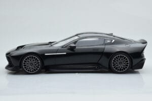 Aston Martin Victor Črn GT Spirit 1:18 GT428 Smola – slika 3 od 6
