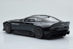 Aston Martin Victor Črn GT Spirit 1:18 GT428 Smola – slika 5 od 6