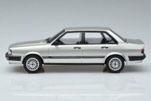 Audi 80 B2 Quattro Otto 1:18 OT940 Smola – slika 3 od 6