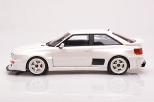 Audi 80 B4 Coupe RS2 Prior Design Bela Otto 1:18 OT913 Smola – slika 3 od 6