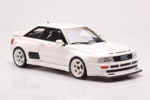 Audi 80 B4 Coupe RS2 Prior Design Bela Otto 1:18 OT913 Smola – slika 4 od 6