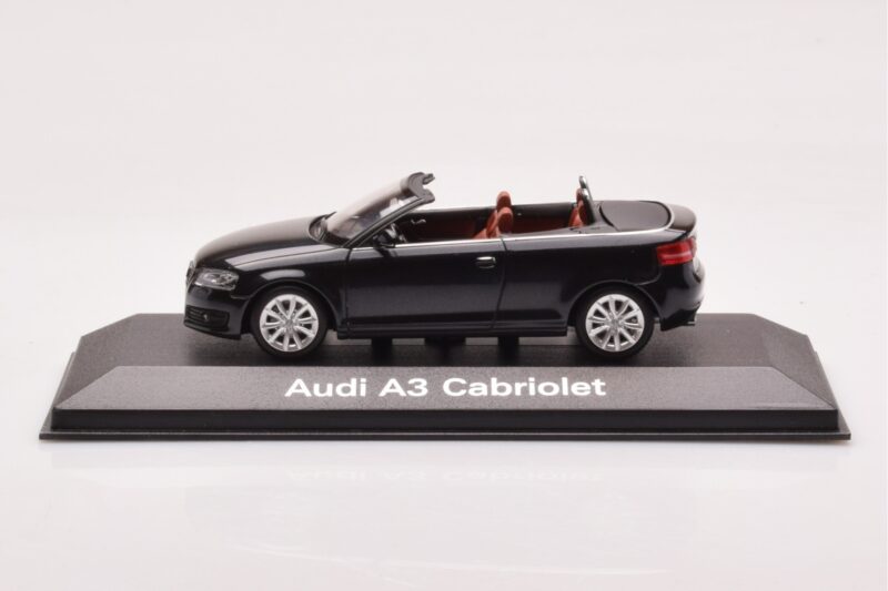 Audi A3 8P Kabriolet Črn Minichamps 1:43