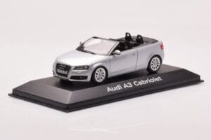 Audi A3 8P Kabriolet Srebrn Minichamps 1:43 5010803323 Kovina – slika 2 od 4