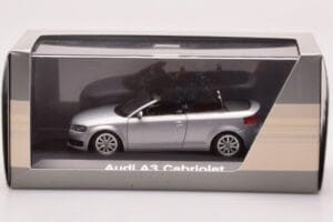 Audi A3 8P Kabriolet Srebrn Minichamps 1:43 5010803323 Kovina – slika 4 od 4
