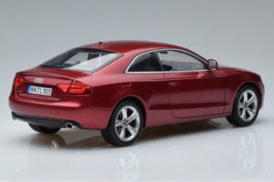 Audi A5 B8 Granatno Rdeča Norev 1:18 188352 Kovina – slika 3 od 7