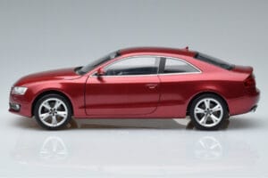 Audi A5 B8 Granatno Rdeča Norev 1:18 188352 Kovina – slika 4 od 7