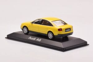 Audi A6 C5 Rumen Minichamps 1:43 IND47004 Kovina – slika 3 od 4