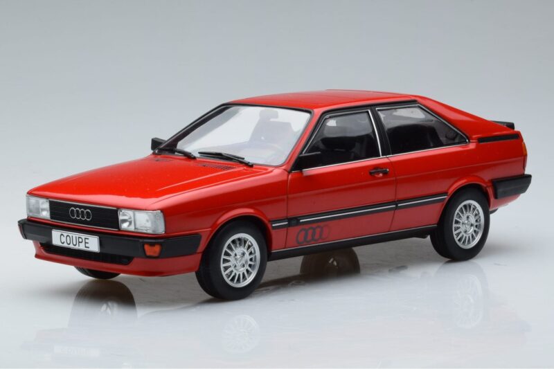 Audi Coupe GT B2 Rdeč MCG 1:18 MCG18316 Kovina