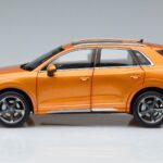 Audi Q3 F3 Oranžna FAW 1:18 05730Q32019 Kovina - image 4 of 7