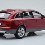 Audi Q7 4L Granatno Rdeča Kyosho 1:18 - image 3 of 8