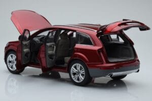 Audi Q7 4L Granatno Rdeča Kyosho 1:18 09222R Kovina – slika 5 od 8