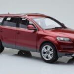 Audi Q7 4L Granatno Rdeča Kyosho 1:18 - image 6 of 8