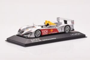 Audi R10 TDI LMP1 #7 R. Capello / T. Kristensen / A. McNish 24 Hours of Le Mans 2006 Minichamps 1:43 400061607 Kovina – slika 2 od 4