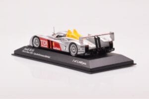 Audi R10 TDI LMP1 #7 R. Capello / T. Kristensen / A. McNish 24 Hours of Le Mans 2006 Minichamps 1:43 400061607 Kovina – slika 3 od 4