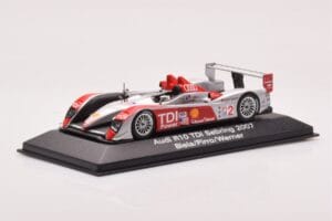Audi R10 TDI LMP1 #2 F. Biela / E. Pirro / M. Werner 12 Hours of Sebring 2007 Minichamps 1:43 5020700233 Kovina – slika 2 od 4