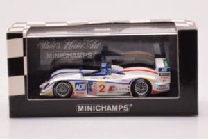 Audi R8 #2 E. Pirro / F. Biela / A. McNish 12 Hours of Sebring 2nd Place 2005 Minichamps 1:43 400051302 Kovina – slika 4 od 4