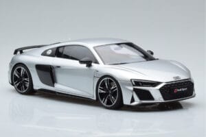 Audi R8 Performance Srebrna Kengfai 1:18 VAKF-0354 Kovina – slika 6 od 10