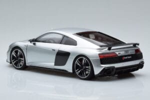 Audi R8 Performance Srebrna Kengfai 1:18 VAKF-0354 Kovina – slika 7 od 10