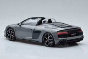 Audi R8 Spyder Performance Nardo Siv Kengfai 1:18 VAKF-0352 Kovina – slika 8 od 11