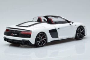 Audi R8 Spyder Performance Bela Kengfai 1:18 VAKF-0351 Kovina – slika 3 od 11