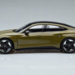 Audi RS E-Tron GT Olivna Norev 1:18 - image 3 of 6