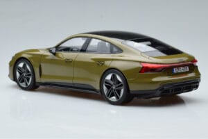 Audi RS E-Tron GT Olivna Norev 1:18 188380 Kovina – slika 5 od 6
