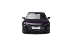 Audi RS e-tron GT GT Spirit 1:18 GT392 Smola – slika 3 od 11