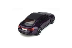 Audi RS e-tron GT GT Spirit 1:18 GT392 Smola – slika 7 od 11