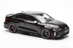 Audi RS3 8Y Sedan Črn MCG 1:18 MCG18450 Kovina – slika 4 od 6