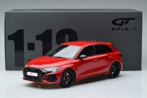 Audi RS3 8Y Sportback Rdeč GT Spirit 1:18 GT378 Smola – slika 6 od 6