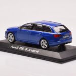 Audi RS6 C6 Sepang Moder Minichamps 1:43 - image 3 of 4