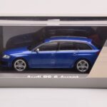 Audi RS6 C6 Sepang Moder Minichamps 1:43 - image 4 of 4