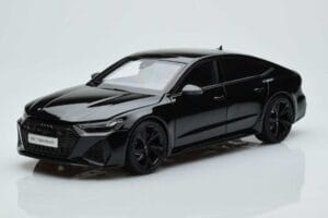Audi RS7 C8 Sportback Temno Kengfai 1:18 VAKF 0331 Smola